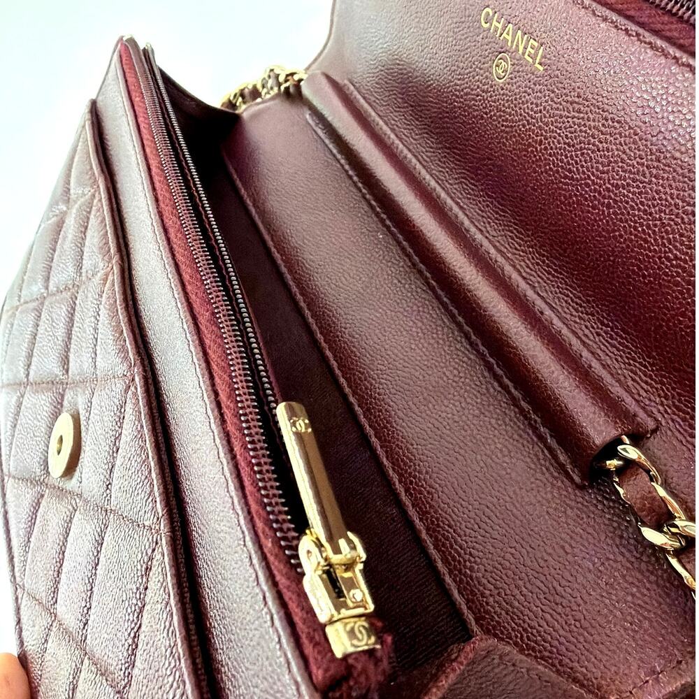 Chanel Burgundy Caviar Seasonal Wallet On Chain - Picture 11 of 14